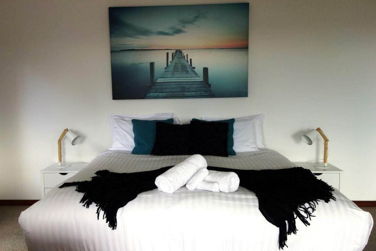 The Loft @ Bay Of Fires Seascape Apartment Binalong Bay ภายนอก รูปภาพ