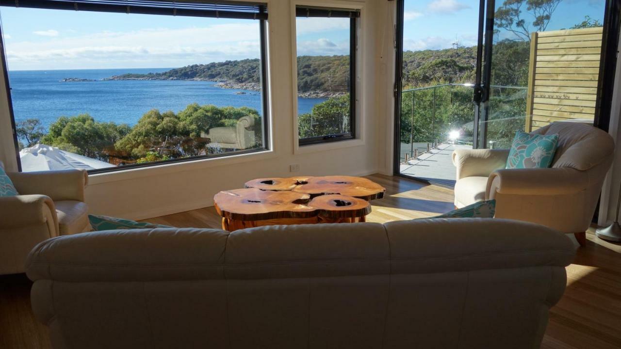 The Loft @ Bay Of Fires Seascape Apartment Binalong Bay ภายนอก รูปภาพ